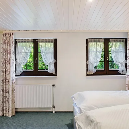 Haus Steinhaeusle - 2 Fewos Vöhrenbach